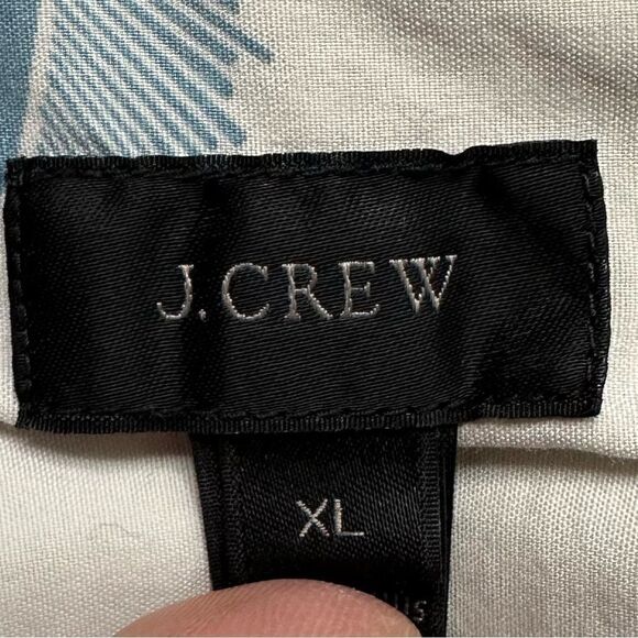 J. Crew Sword Fish Pattern Button Down Men’s Shirt - Picture 9 of 13